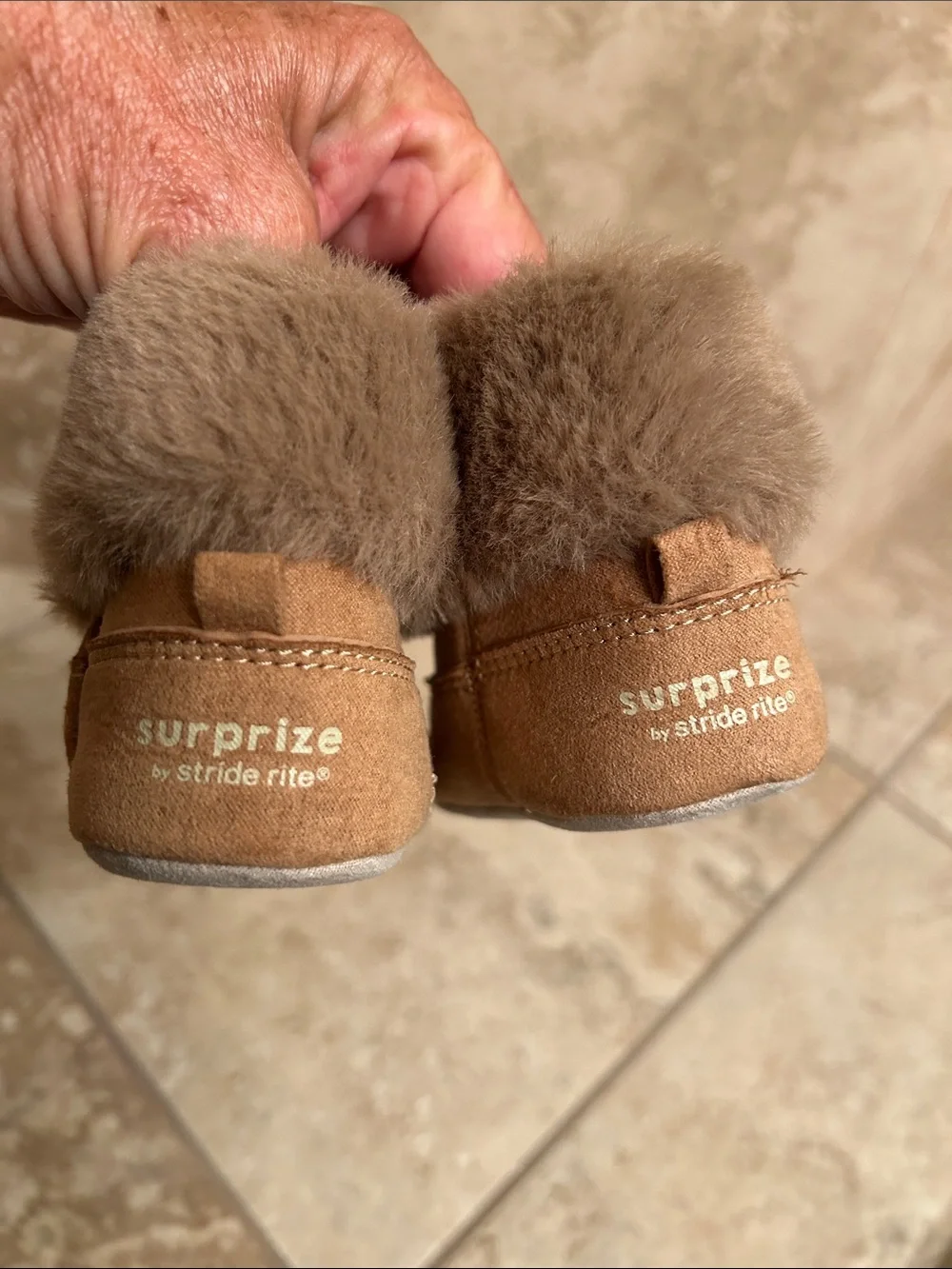 Surprize by Stride Rite Baby Darby Faux Fur Booties NWOT 12-18 Months